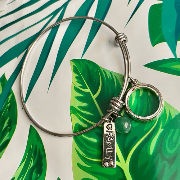 Silver Family Bracelet Bangle - Picture 1 of 4